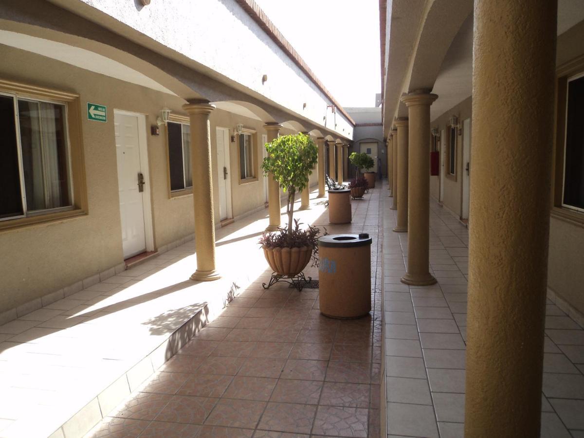 Hotel San Martin Hermosillo Exteriör bild